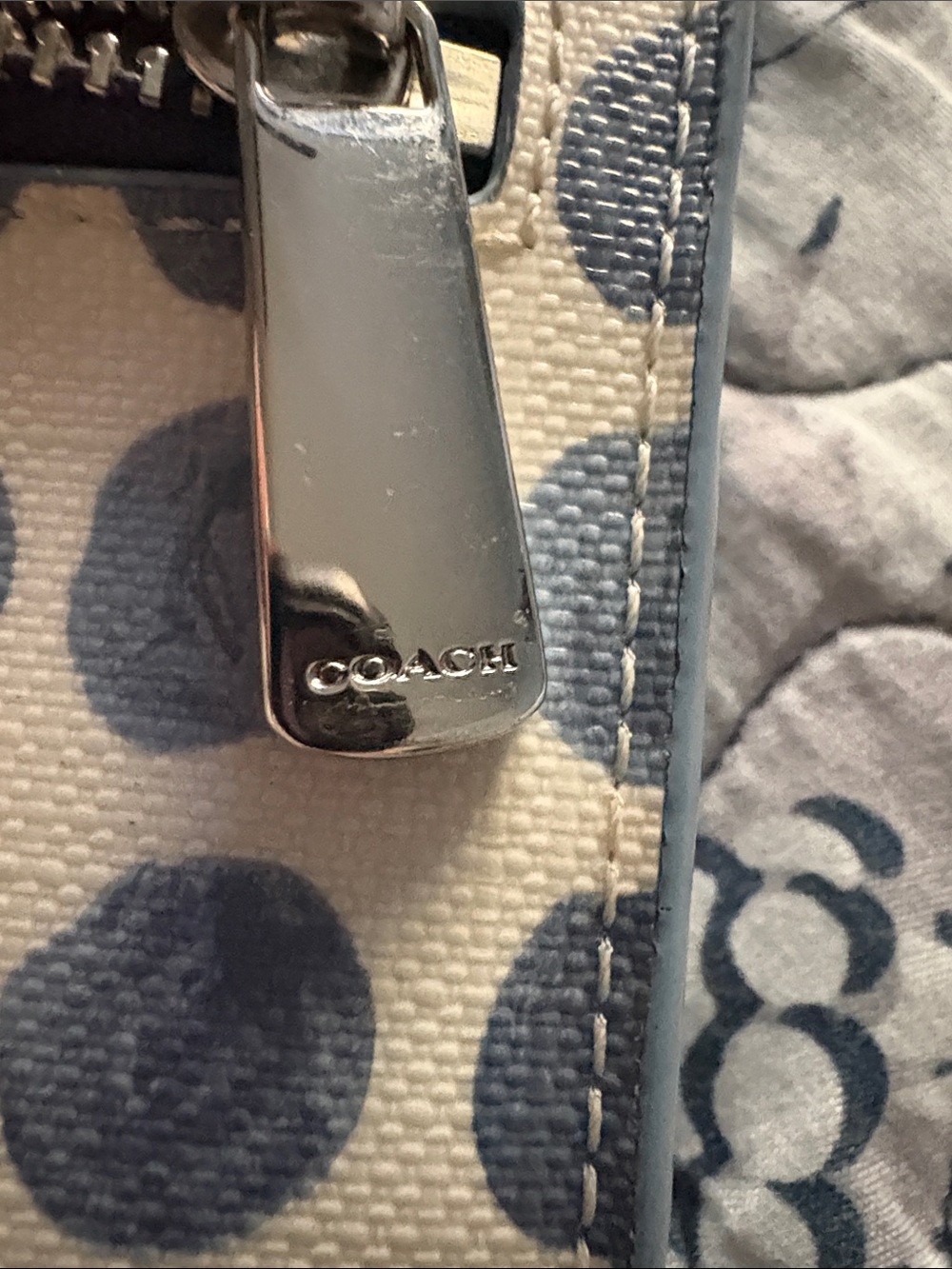 Coach Polka Dot Zip Wristlet - Navy and Cream - Picture 3 of 5